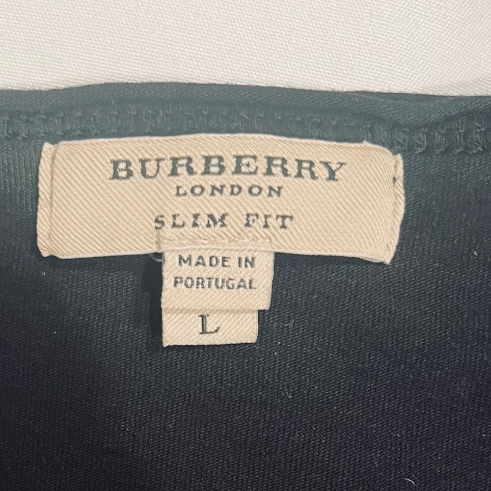 Burberry mens tshirt - Picture 3 of 6